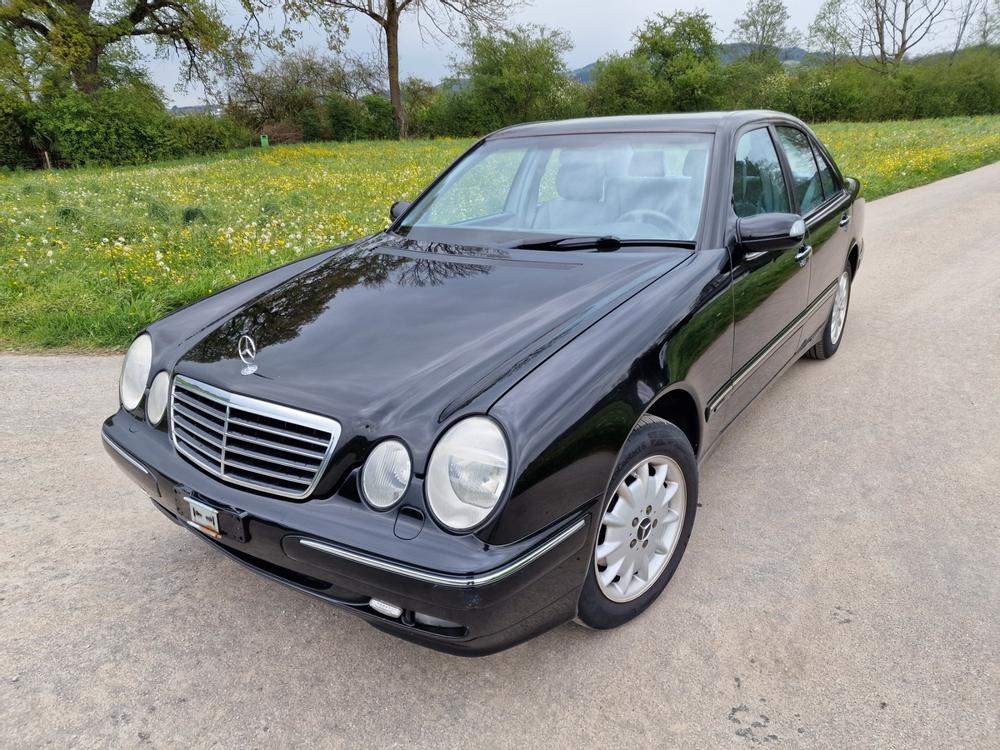 Gepflegter Mercedes-Benz E 320 4-Matic Avantgarde ab MFK