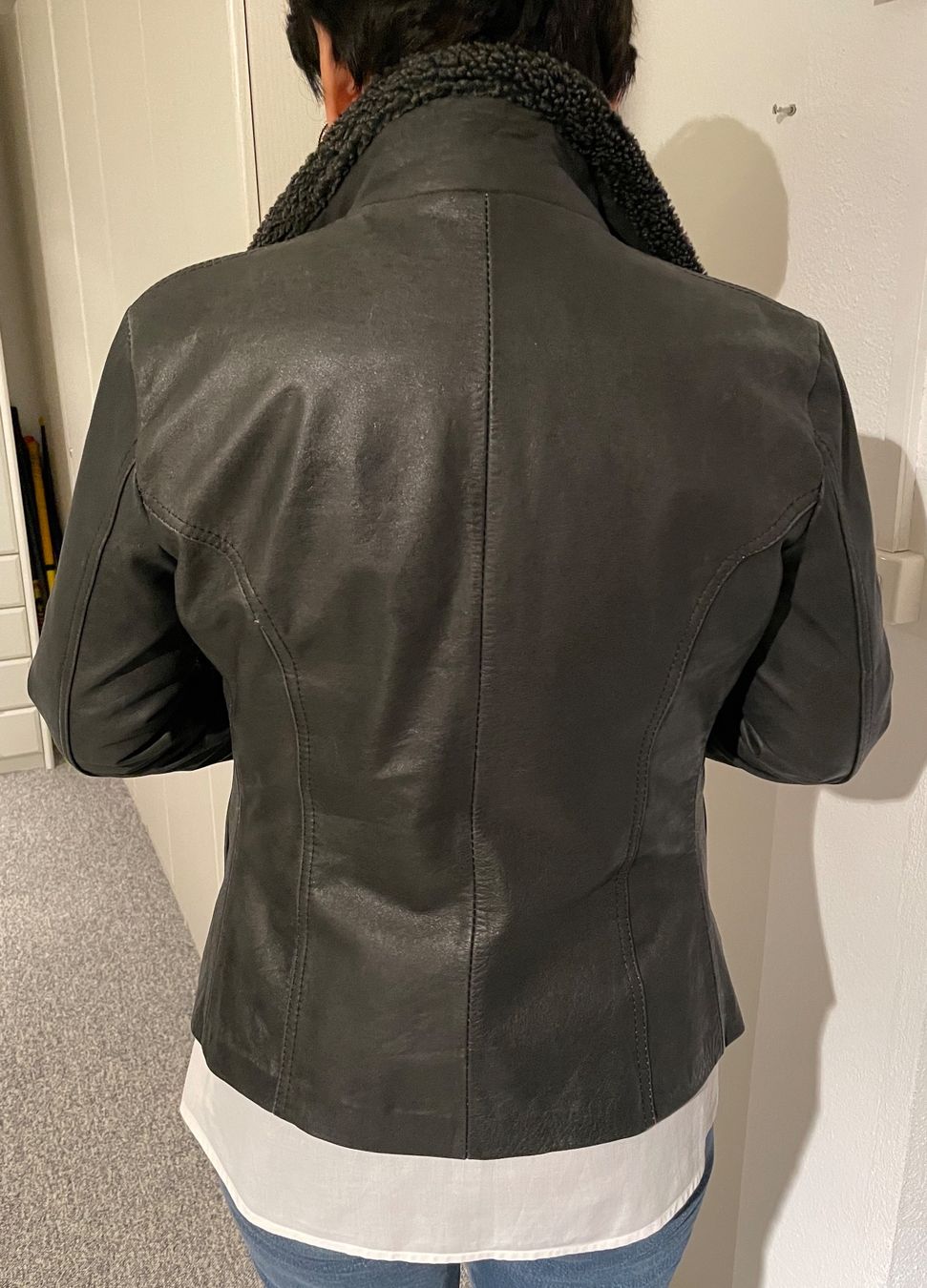 Giacche: Blouson noir 36 dame – Nuovo (secondo la descrizione) da Genève venduto da flocon06 3