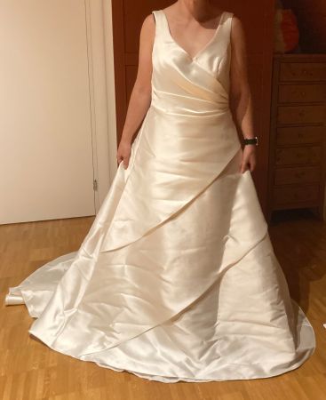 Elegantes Brautkleid/ Hochzeitskleid, ca.Gr. 44