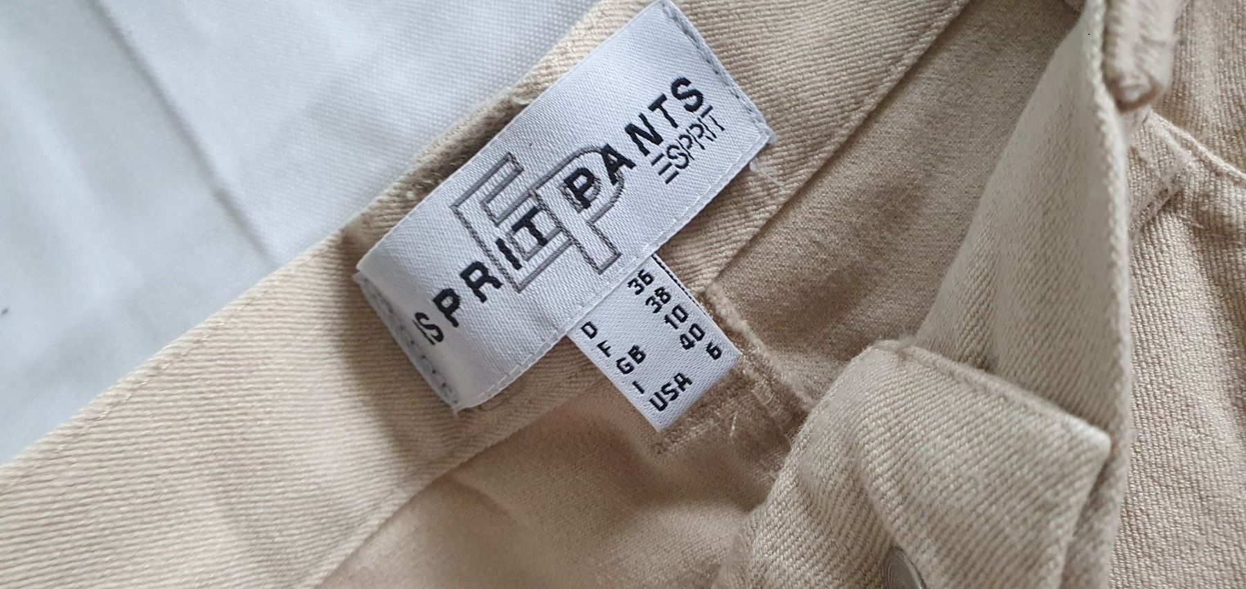 Pantaloni: Schöne beige Damenhose 36 – Usato da Niederbuchsiten venduto da klengyel 2