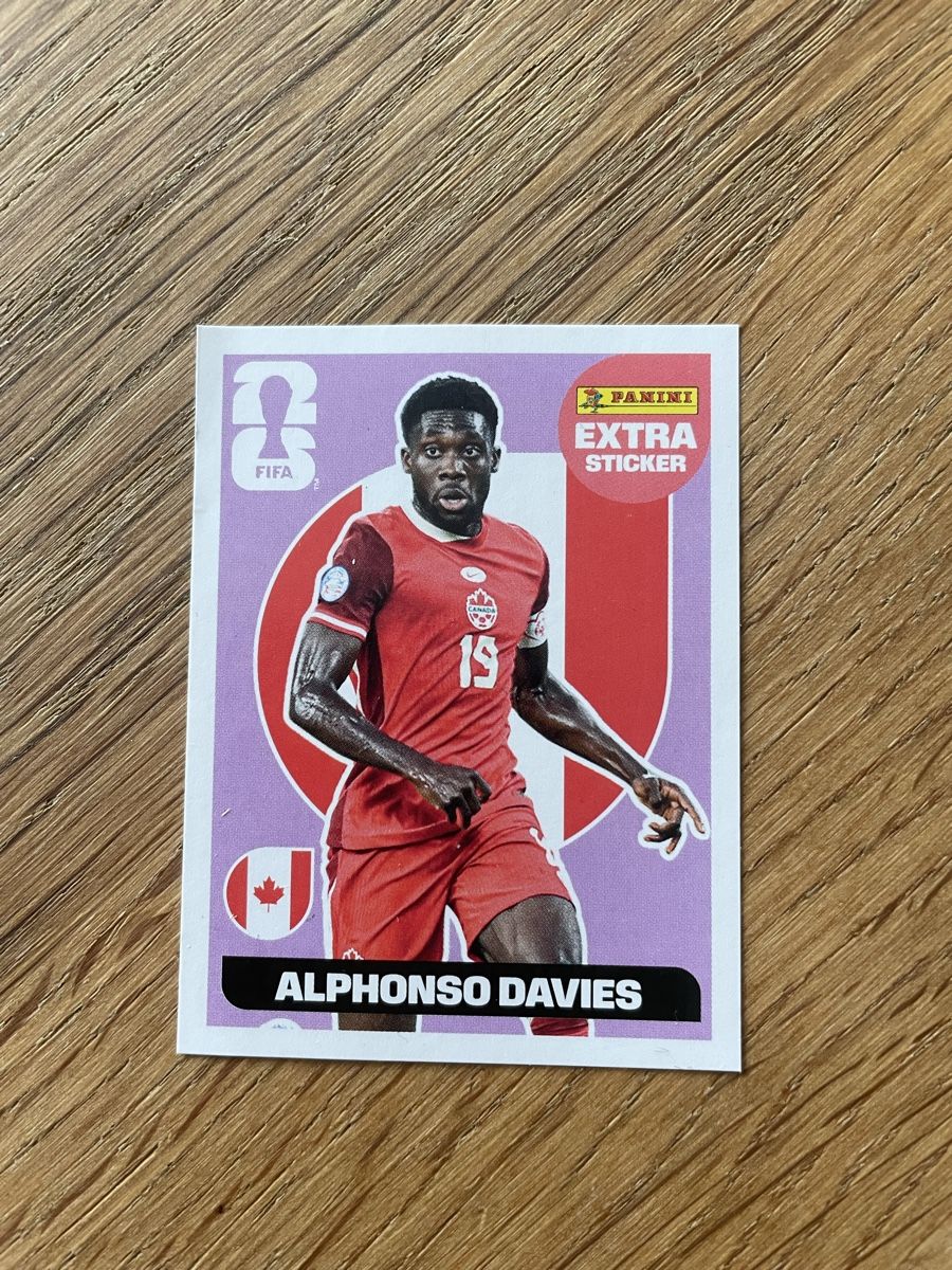 Panini Carte collezionabili: Panini WM 2026 - Extra Sticker - Regular - Alphonso Davies – Usato da Arlesheim venduto da misch77