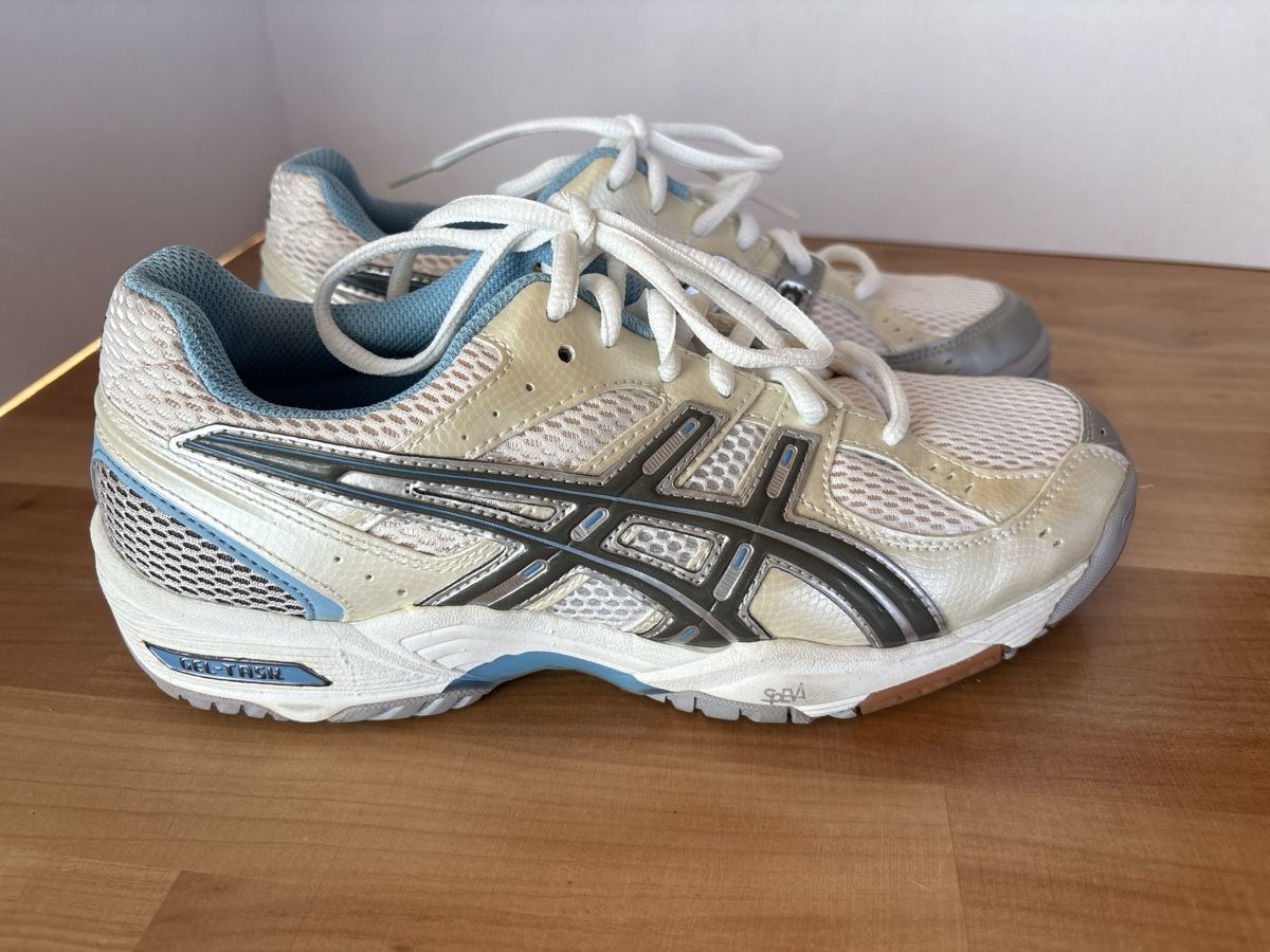 Asics Scarpe da donna: Sneaker von asics / Gr 39 – Nuovo (secondo la descrizione) da Rümlang venduto da euqinom16 1