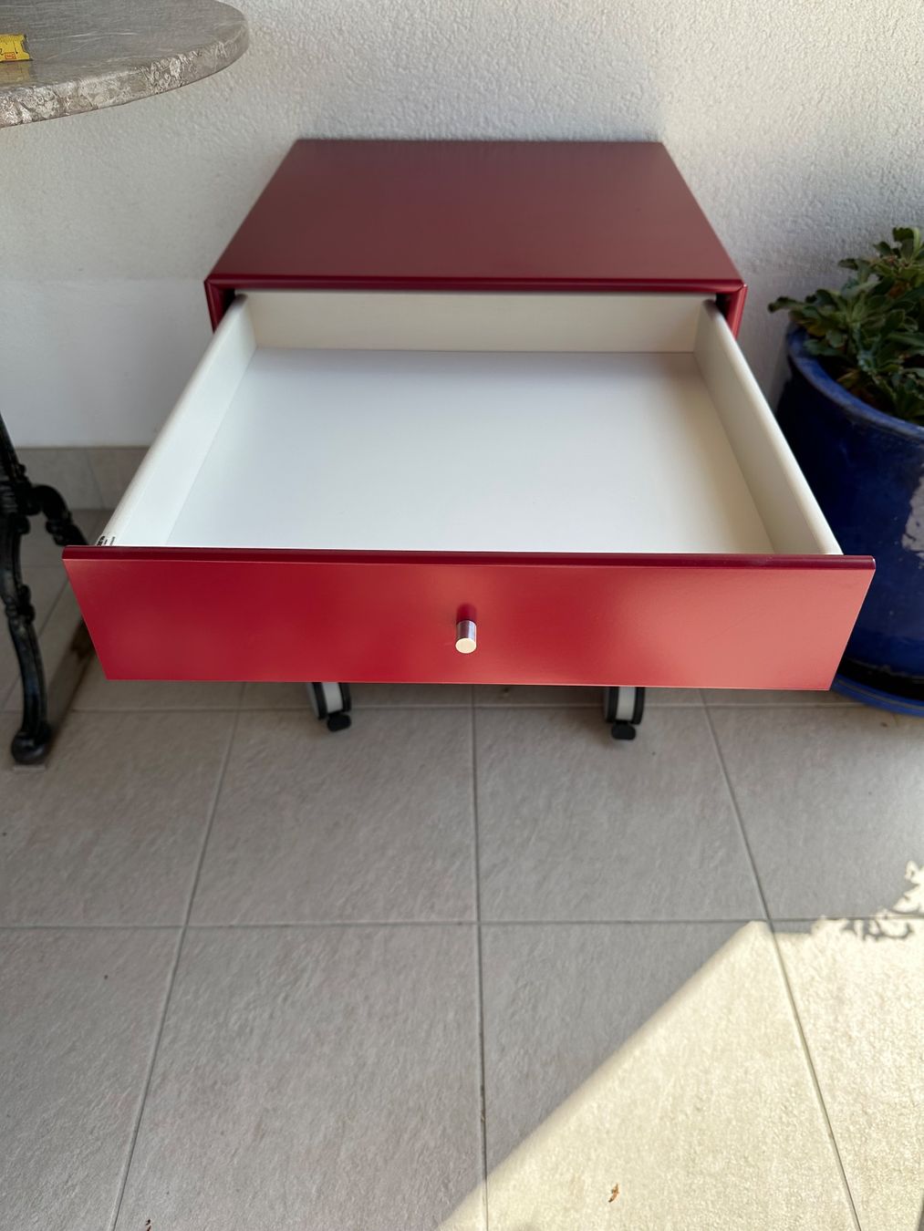 Montana Kommoden: Petite commode sur roulettes – Gebraucht aus plagne von grandgalop 5