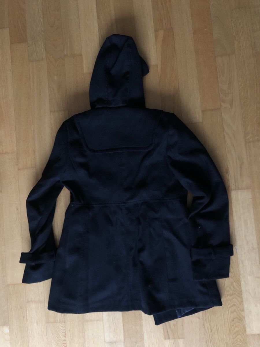 Giacche: Schwarzer Dufflecoat mit Kapuze - Wintermantel – Usato da Allschwil venduto da sil_nq7f 4