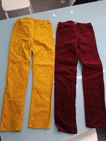 2 neue, schöne Cordtreggins 128