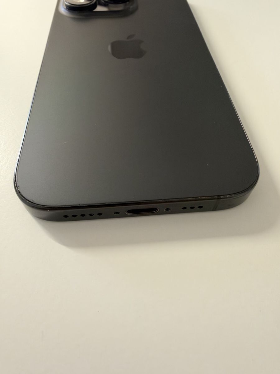 Apple Handys / Smartphones: iPhone 16 Pro 256 GB – Gebraucht aus St.Gallen von PiGi05 3