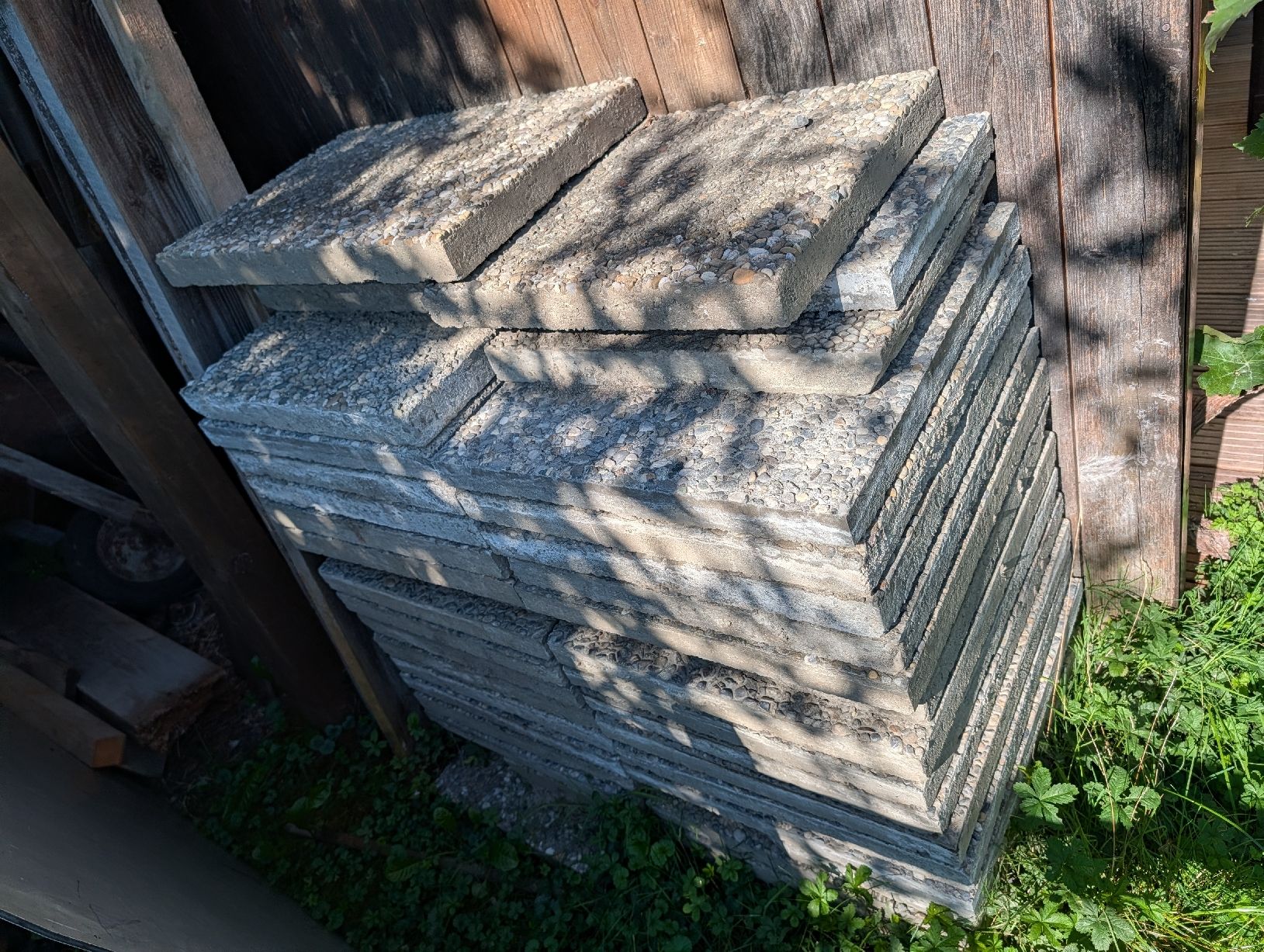 Rivestimenti per pavimenti: Waschbetonplatten, Lochgitterplatten – Usato da Diepoldsau venduto da gru_wk6s 7