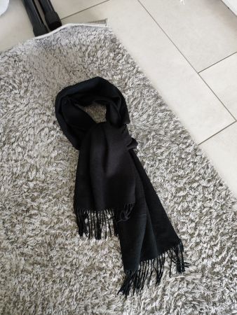 Schöner kuschelweicher Schal Damen