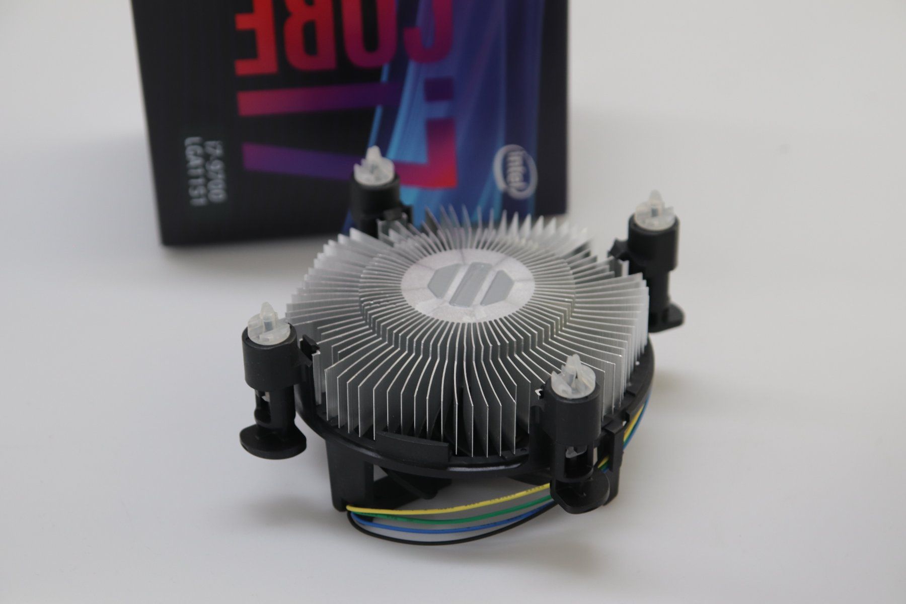Intel Componenti elettronici: Intel Kühler DTC-DAB17 / Neu und unbenutzt – Nuovo e nell'imballaggio originale da Zofingen venduto da OWYSSAG 1