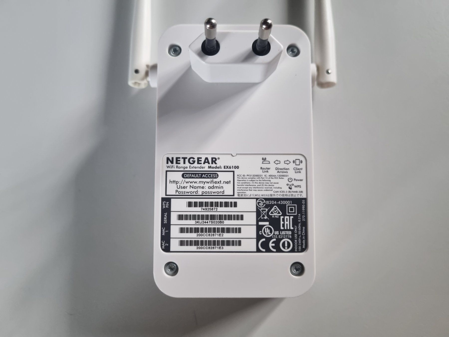 Netgear WiFi: 2 Netgear Wifi Range Extender Model EX6100 d'occasion – Usato da Echandens venduto da Dicot 3
