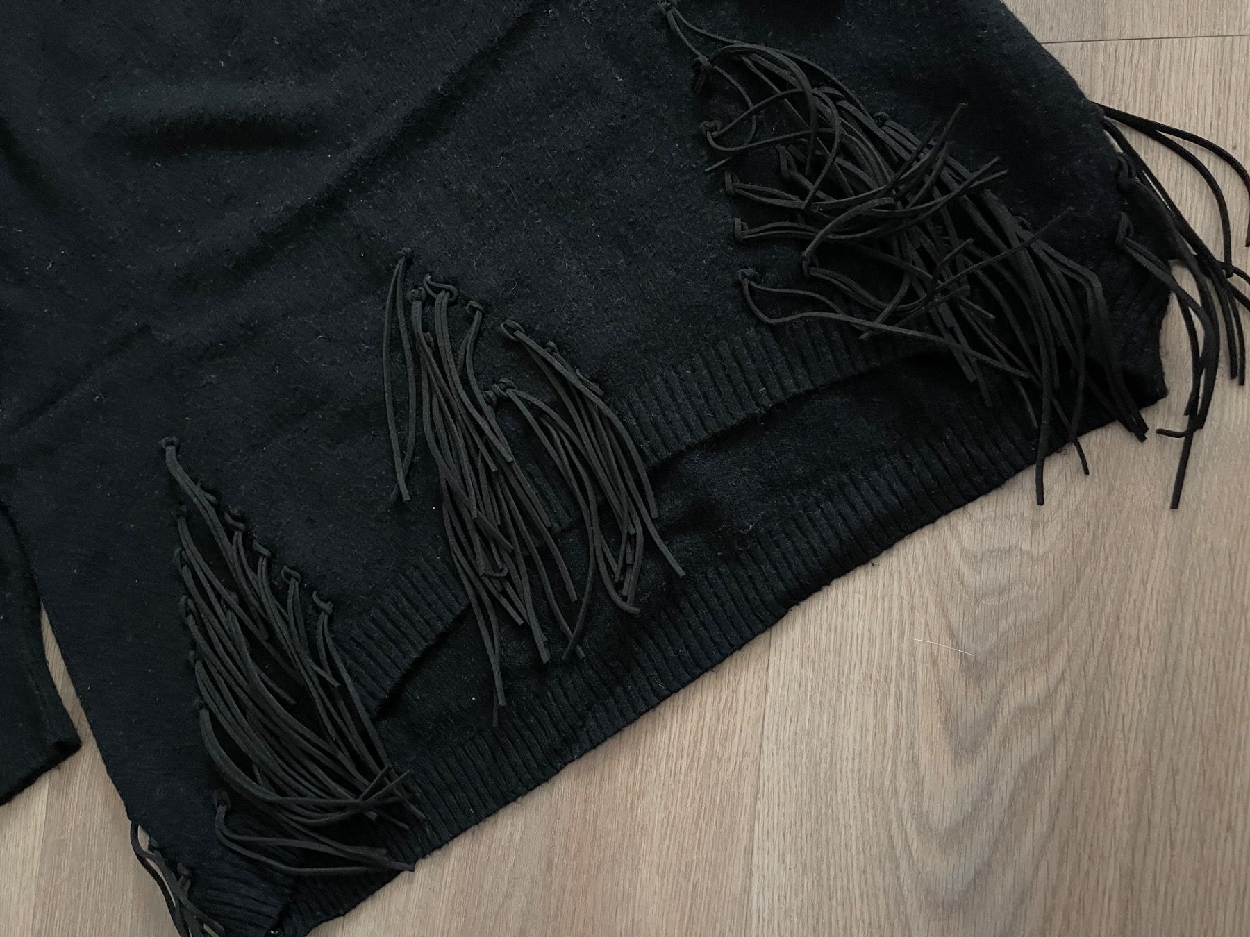 Maglioni & Felpe: Pullover Onesize Damen, mit Fransen – Nuovo (secondo la descrizione) da Winterthur venduto da mje_t9cr 1