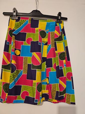 Jupe portefeuille colorée géométrique tendance en pur Soie