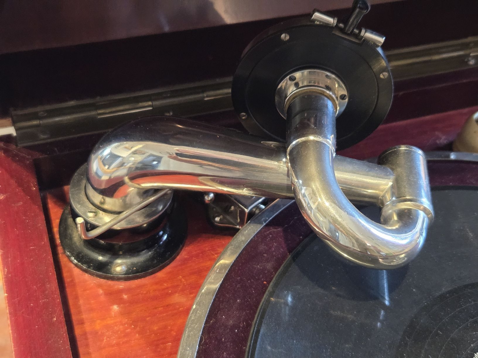 Tourne-disques: gramophone – D'occasion à collombey par Subaluna 2