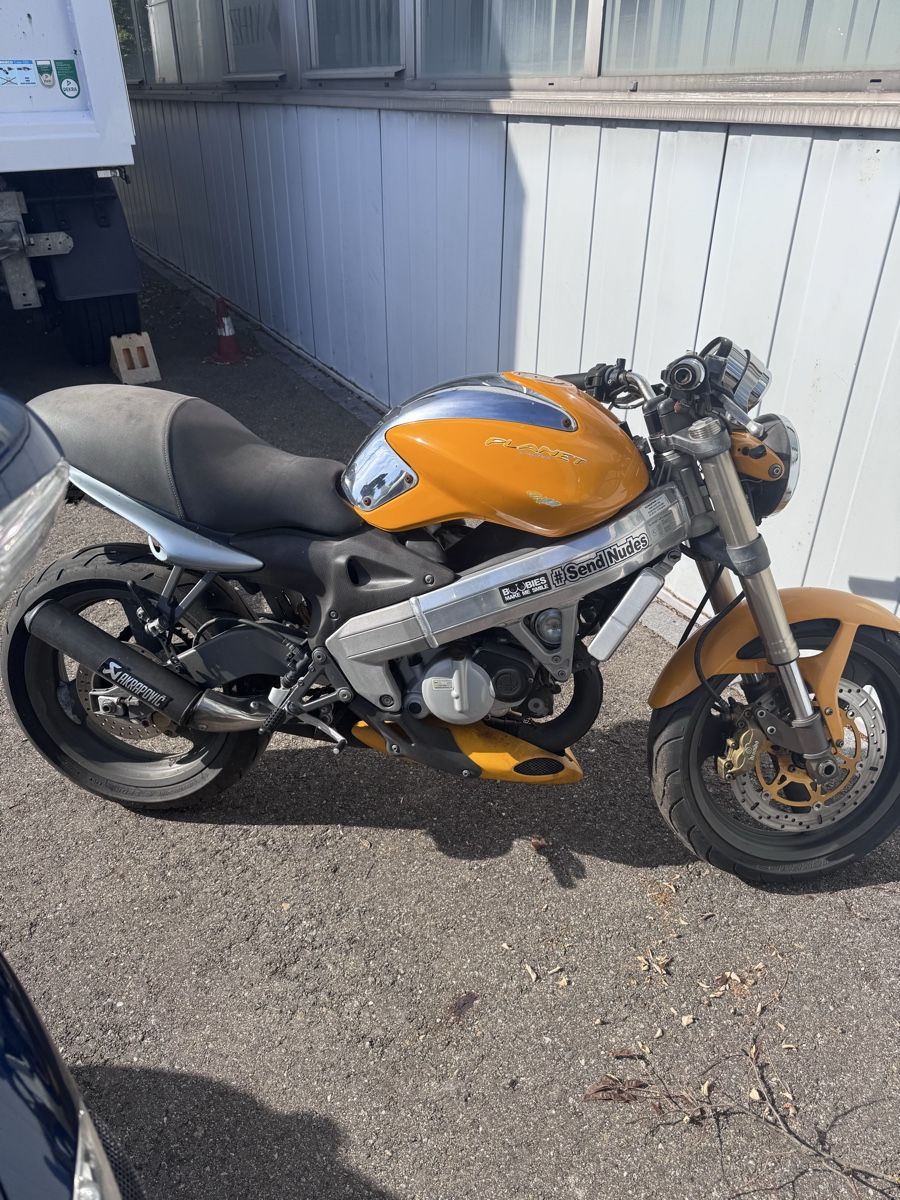 Cagiva Strasse: Cagiva Planet 125 – Defekt aus Glattbrugg von Mar0103