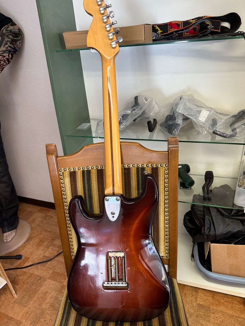 Strumenti musicali: Fernandes Stratocaster FST 70 1976 Burny custom – Usato da Tschierv venduto da Screamingwolfguitars 6