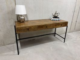 Schreibtisch mit 3 Schubladen und schwarze Stahlbeine, NEU!