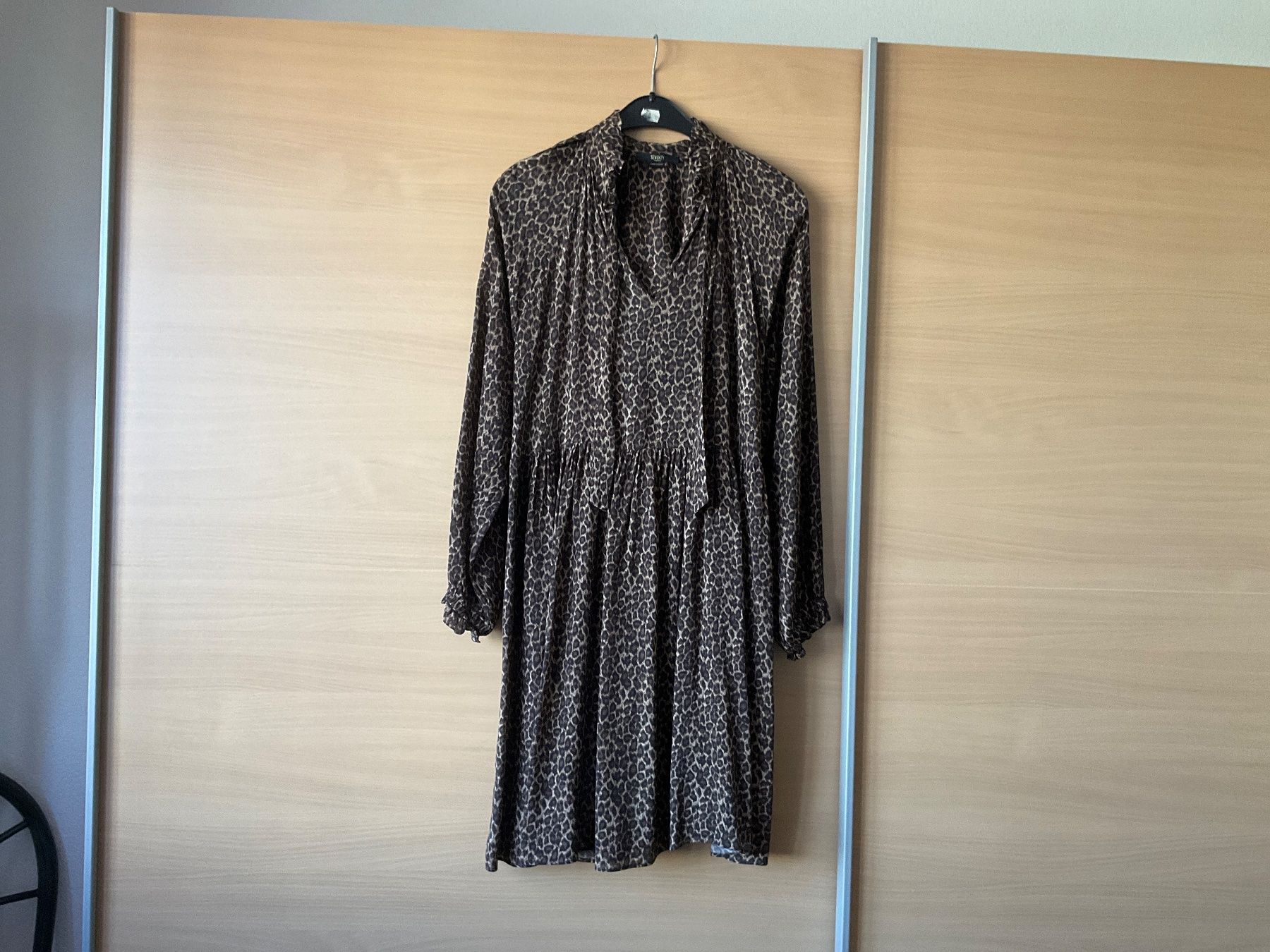 Vestiti: Robe ou casaque Seventy taille 38-40 – Usato da Murten venduto da Louis1954