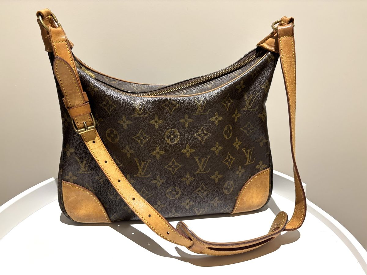 Louis Vuitton Taschen: Louis Vuitton Bologne 30 – Gebraucht aus Winterthur von Atelier.W 3