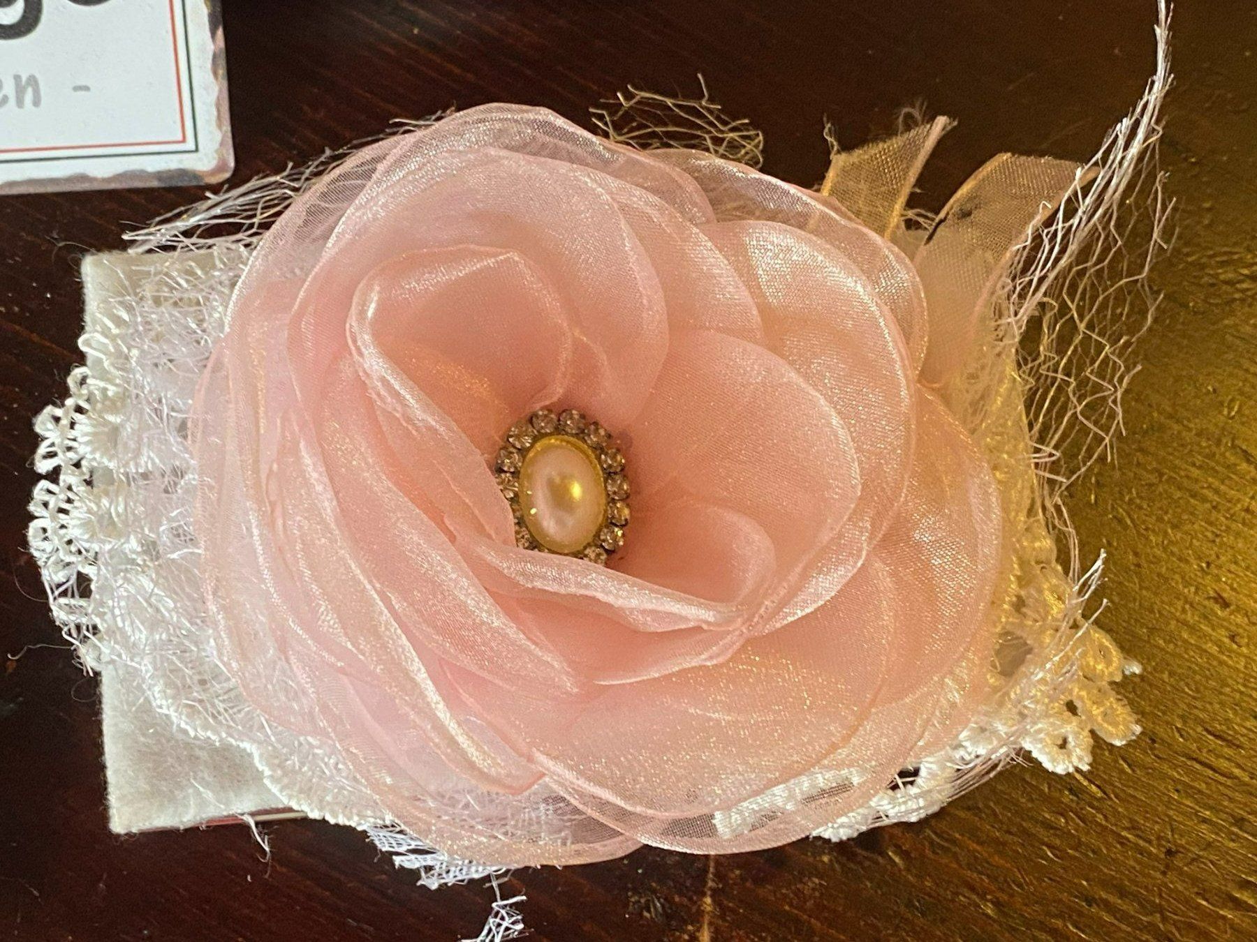 Feuerzeuge: STREICHHÖLZER SHABBY CHIC XL PACKUNG – Neu und originalverpackt aus Meienried von ManuelaBoutique 1