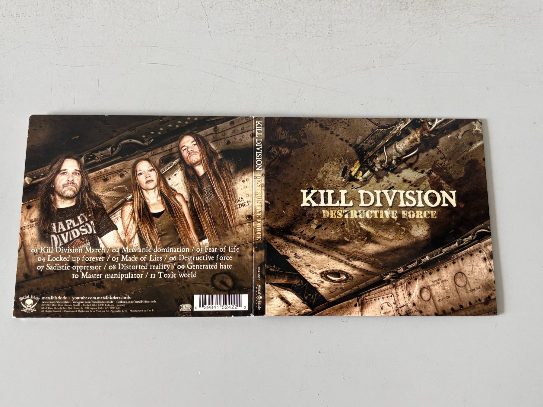 CD: KILL DIVISION - Destructive force Digipak Death Thrash Metal – Usato da Wiedlisbach venduto da Andrisa