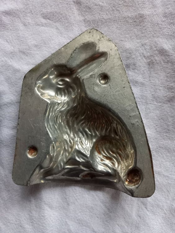 1 MOULE A chocolat ancien - Oeuf Lapin - En plastique - Idée pour Pâques !! EUR 20,00 - FR