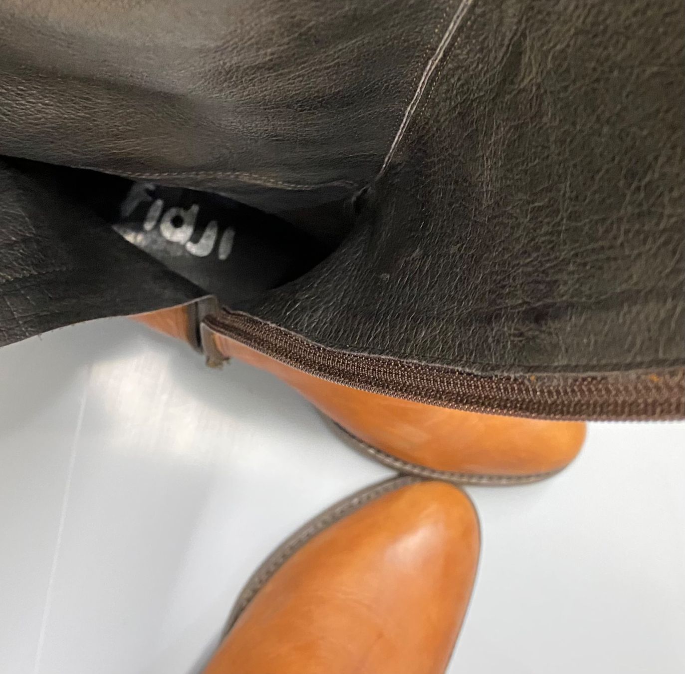 Damenschuhe: Wunderschönen Lederstiefel – Gebraucht aus Winterthur von Ruby_3 2
