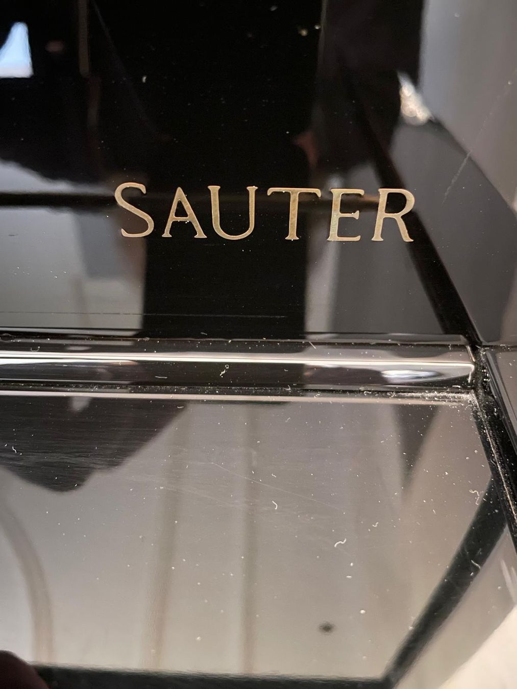 Musikinstrumente: Klavier SAUTER Carus – Gebraucht aus Trogen von choropax