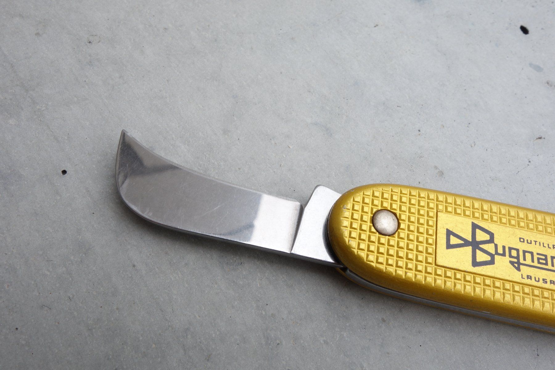 Victorinox Coltelli tascabile: Victorinox Alox Old Cross gold – Usato da St. Gallen venduto da 8201 4