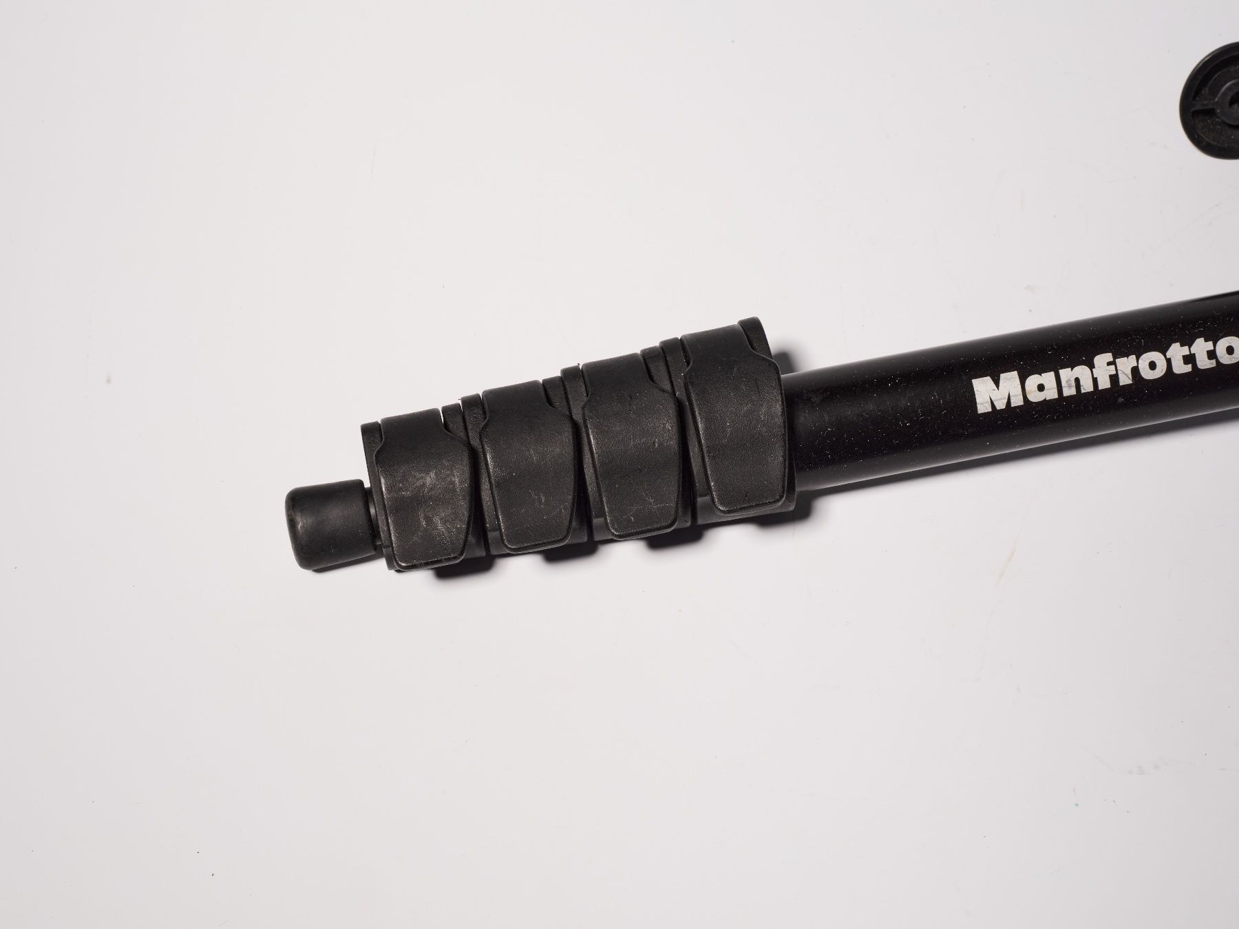 Manfrotto Treppiedi & Teste: Manfrotto Compact MMC3-01 Monopod, aluminium – Usato da Zürich venduto da patrickroppel 1