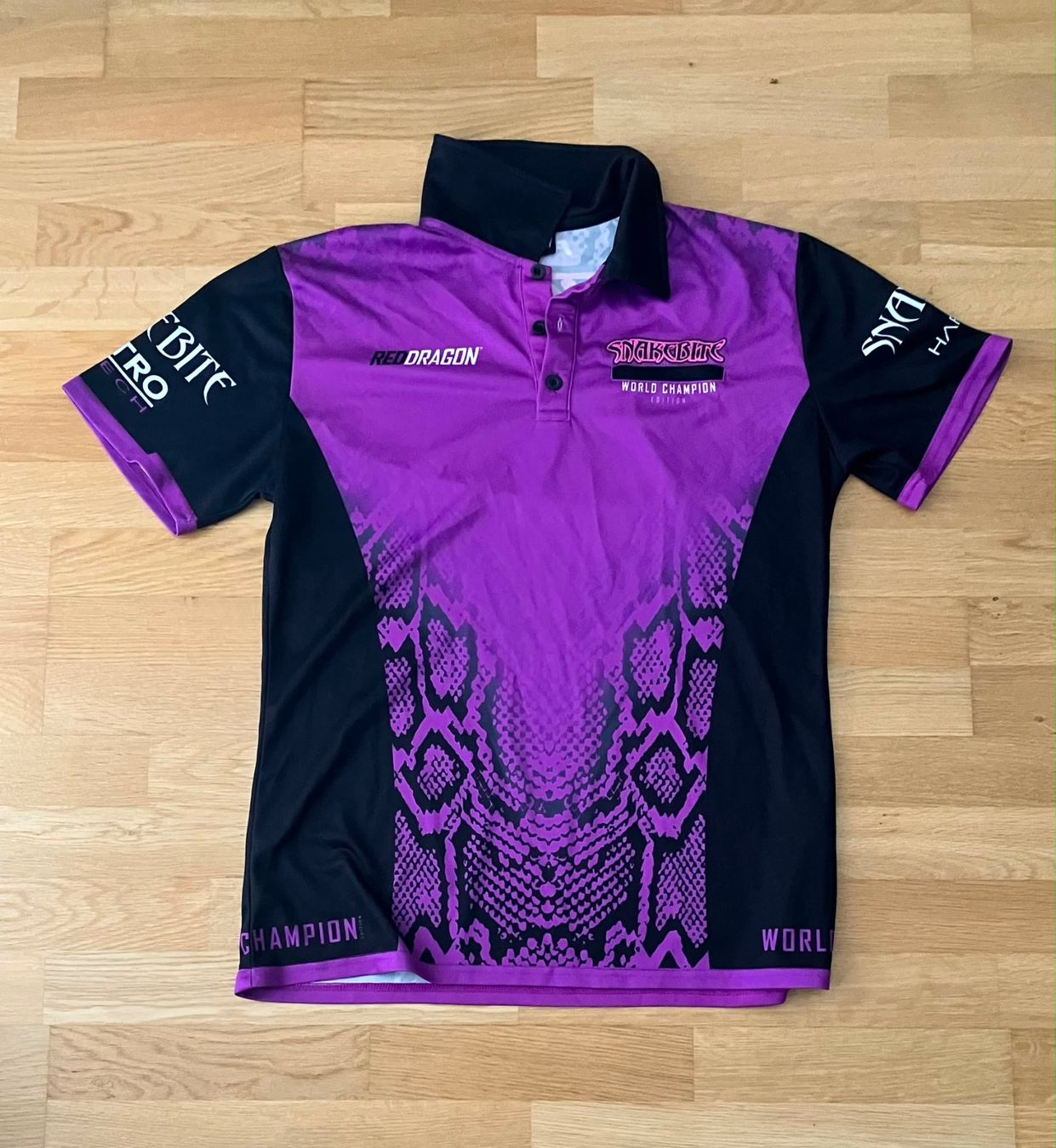 Dart: Peter Wright World Champion Edition Dart Trikot – Gebraucht aus Burgdorf von dataArray909 1
