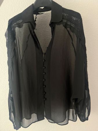 Chemisier noir Zara, dentelle, taille M