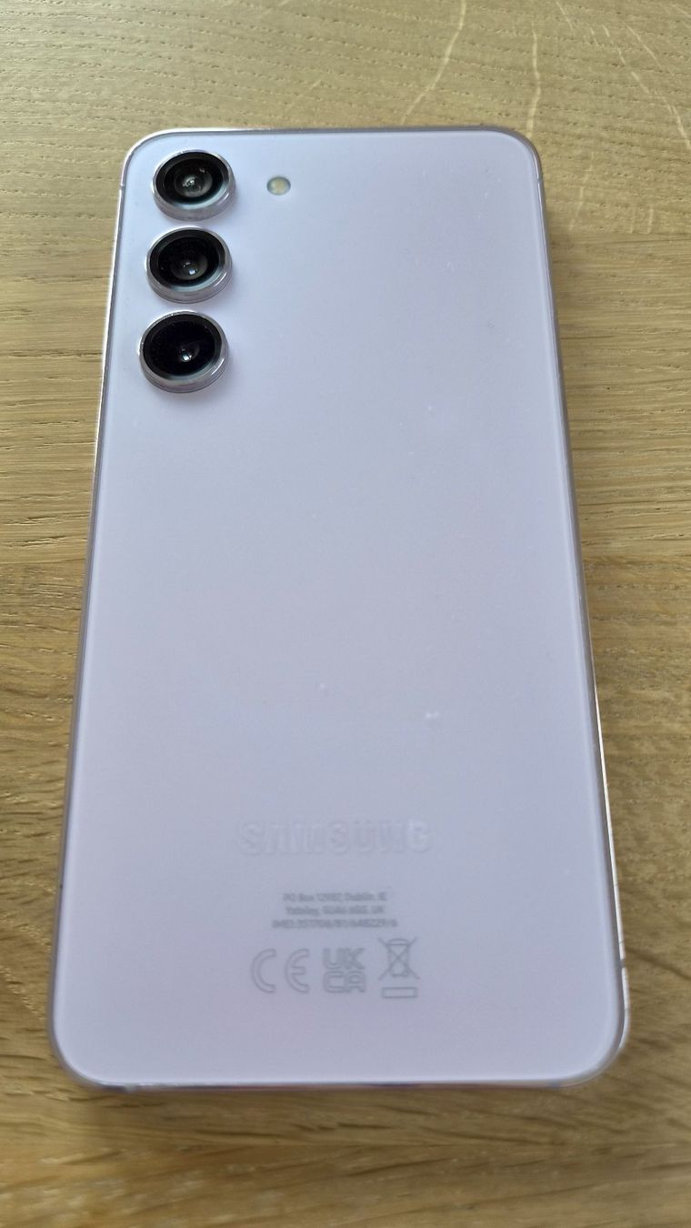 Samsung Telefoni cellulari / Smartphones: Samsung Galaxy S23 256GB – Usato da Kleinandelfingen venduto da jessi2209 1