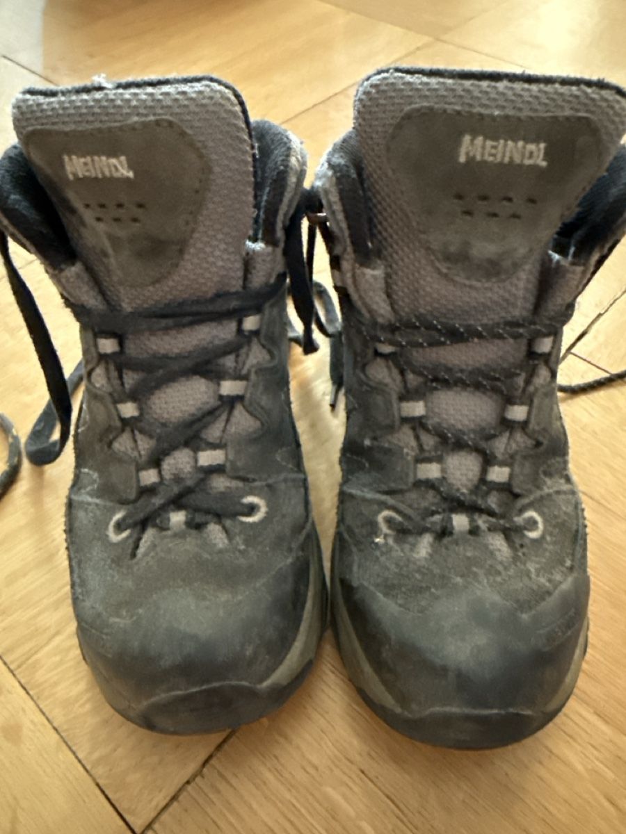 Meindl Chaussures garçon: Meindl Wanderschuhe Grösse 31 – D'occasion à Zürich par cinnamonis