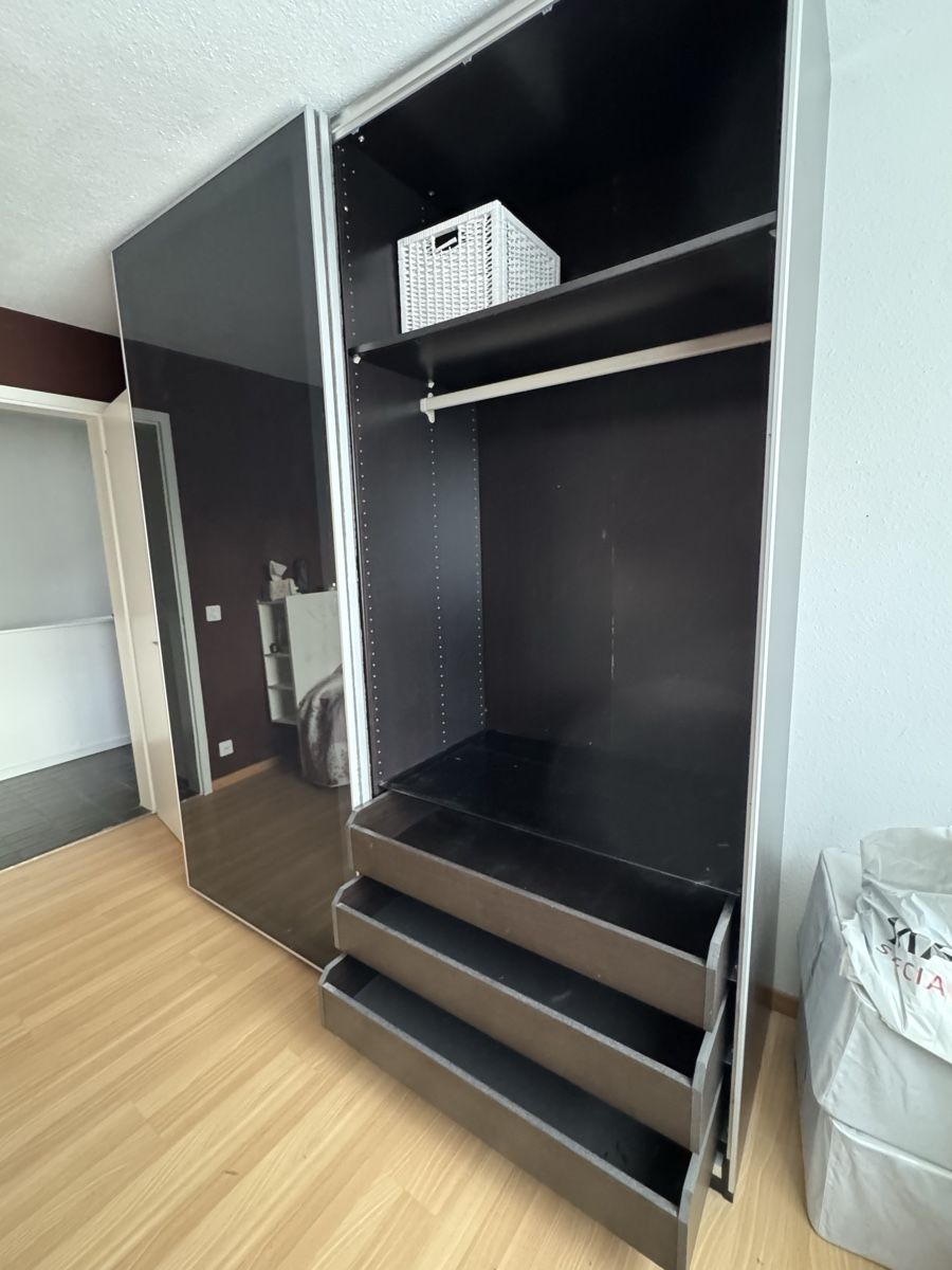 Armadi: Schrank – Usato da Nussbaumen AG venduto da Sbabi 5