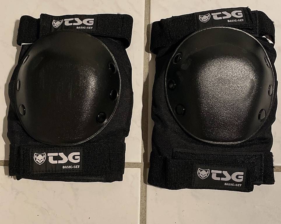 Protezioni & Imbottiture: Set protection Skate TSG basic set taille L – Usato da Vandoeuvres venduto da mar_gk9x 1