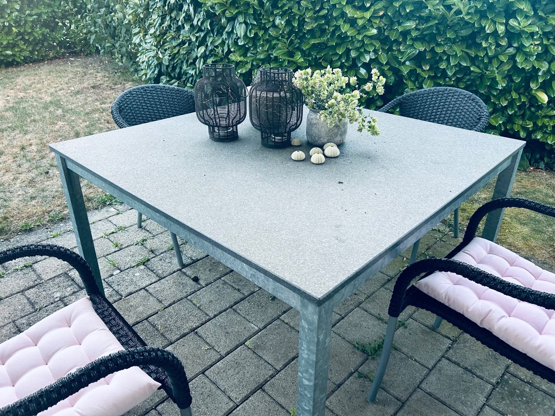 Interio Tavoli: Gartentisch mit Granitplatte – Usato da Niederhasli venduto da dse66 2