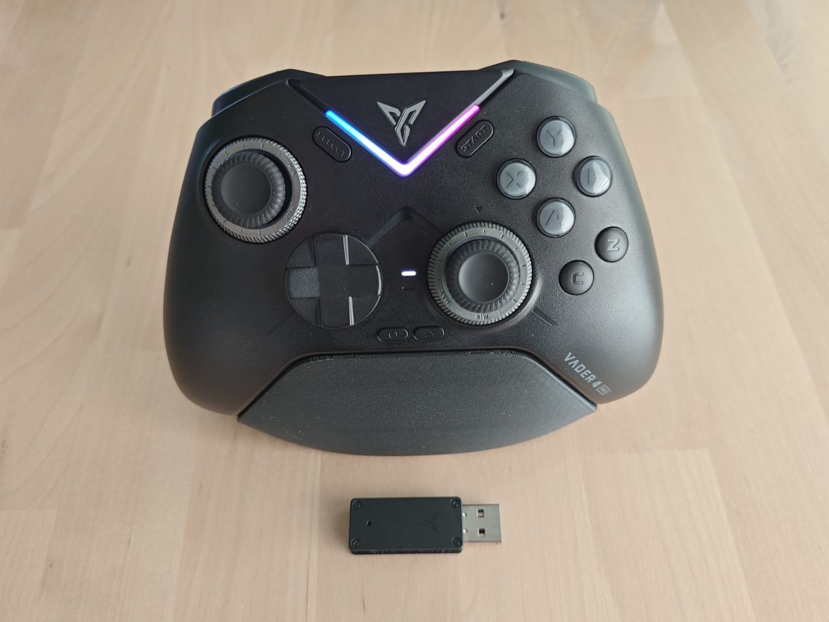 Manettes: Flydigi Vader 4 Pro - Gaming Controller – Neuf (Voir description) à Ins par MAVIC99