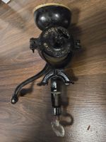Antike Kaffeemühle Husqvarna Schweden No.4 Handmühle