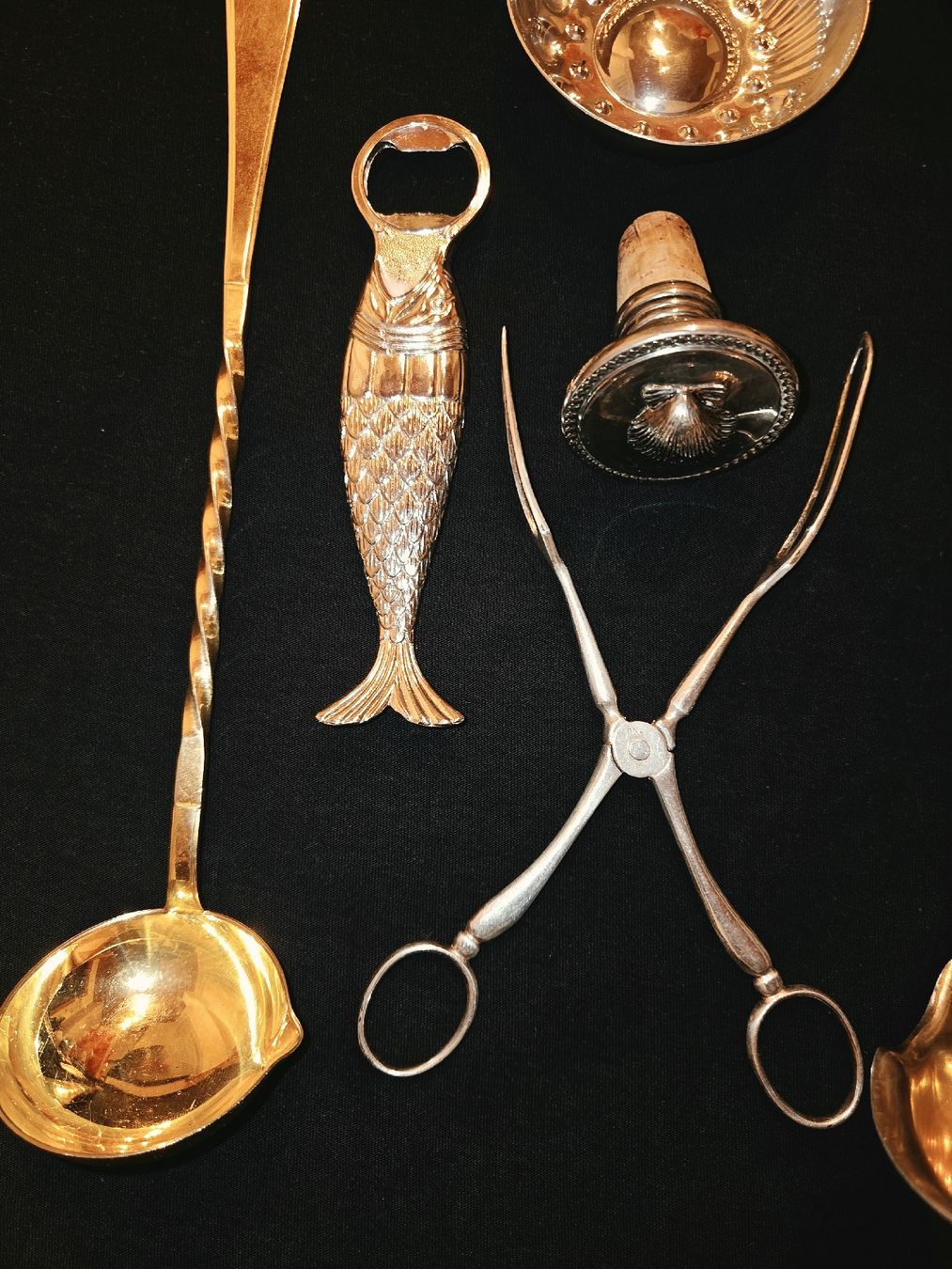 Autres bijoux: Diverses Antikes  – D'occasion à Domat/Ems par orko