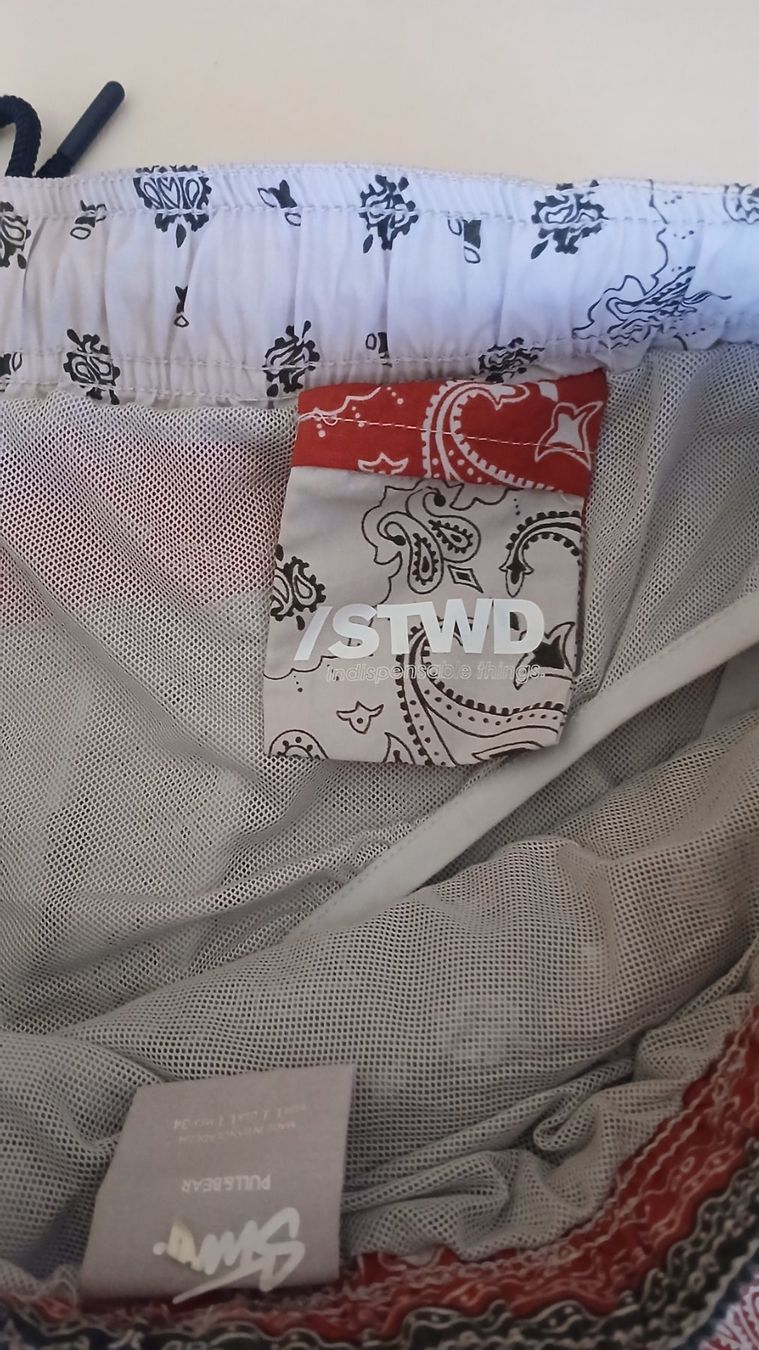 Costumi da bagno: PULL & BEAR HERREN BADEHOSE GRÖSSE L – Nuovo (secondo la descrizione) da Villa Luganese venduto da luxlady 3