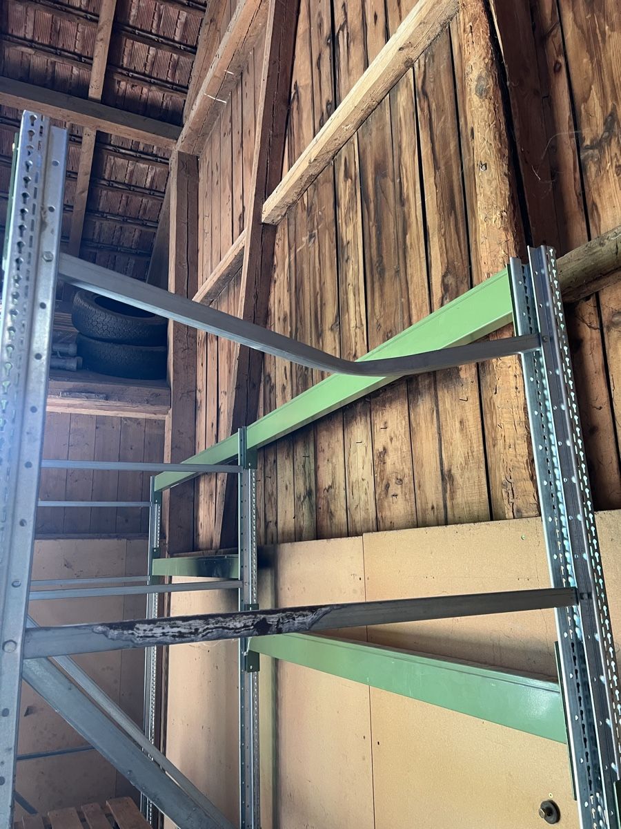 Scaffali: Schwerlastregal  – Usato da Hilfikon venduto da sportquattro3 3