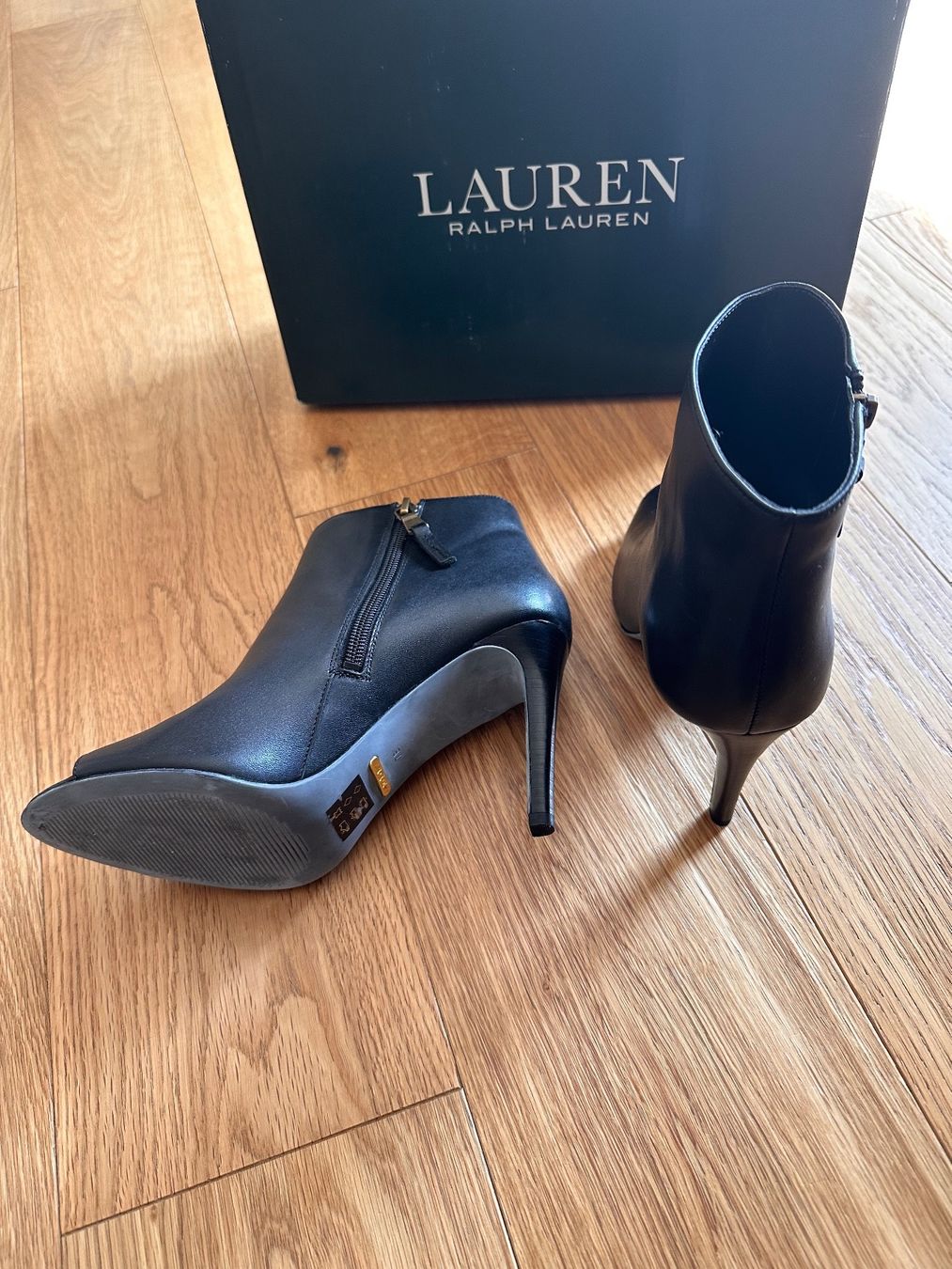 Ralph Lauren Chaussures femmes: Ralph Lauren Stiefel Stiefelette 38 – Neuf avec emballage d'origine à Pfaffhausen par Klaras_second_hand 5