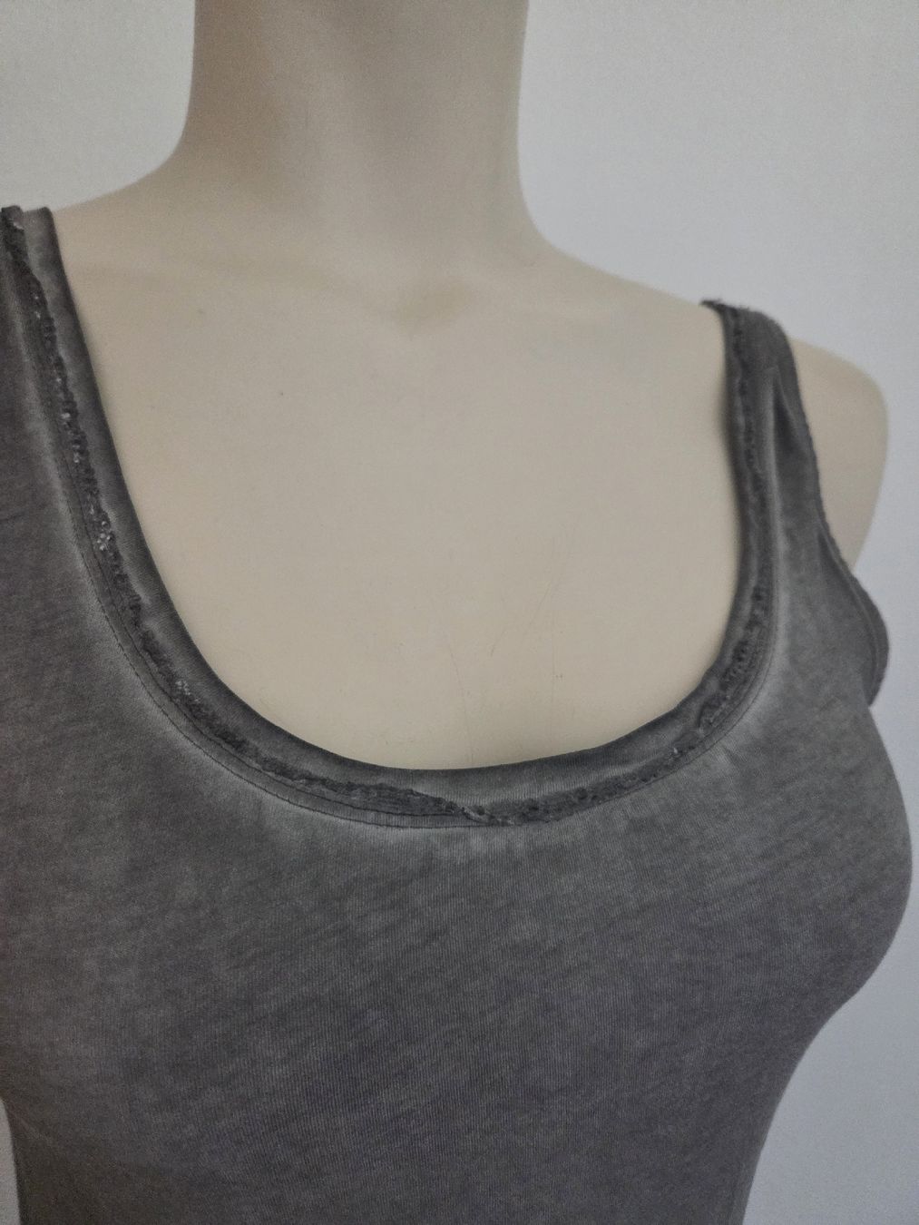 Nile Tops: Nile Longtop – D'occasion à Luzern par asmele2 2