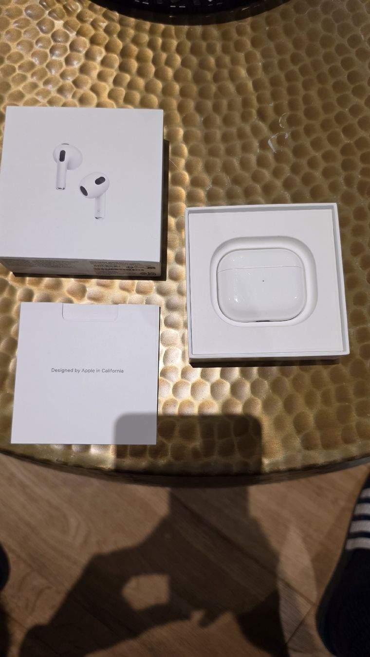 Apple Kopfhörer: Apple AirPods 3. Generation – Gebraucht aus Au SG von Mirela1980 1