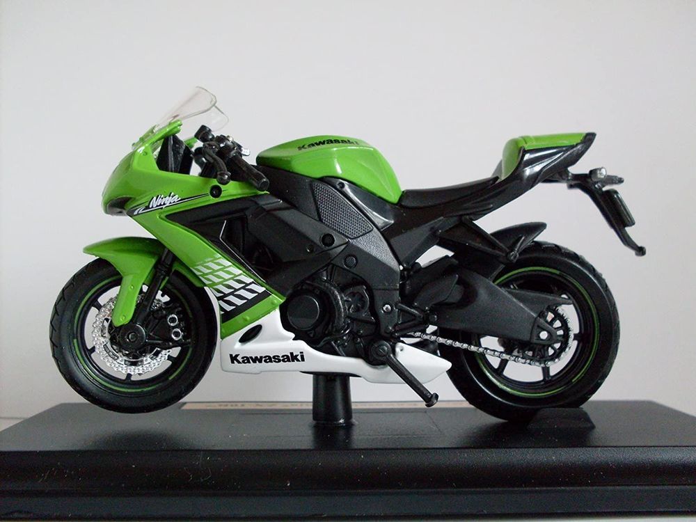 Revell Motorrad Maisto Kawasaki Ninja ZX-14R Motorrad Mit Ständer
