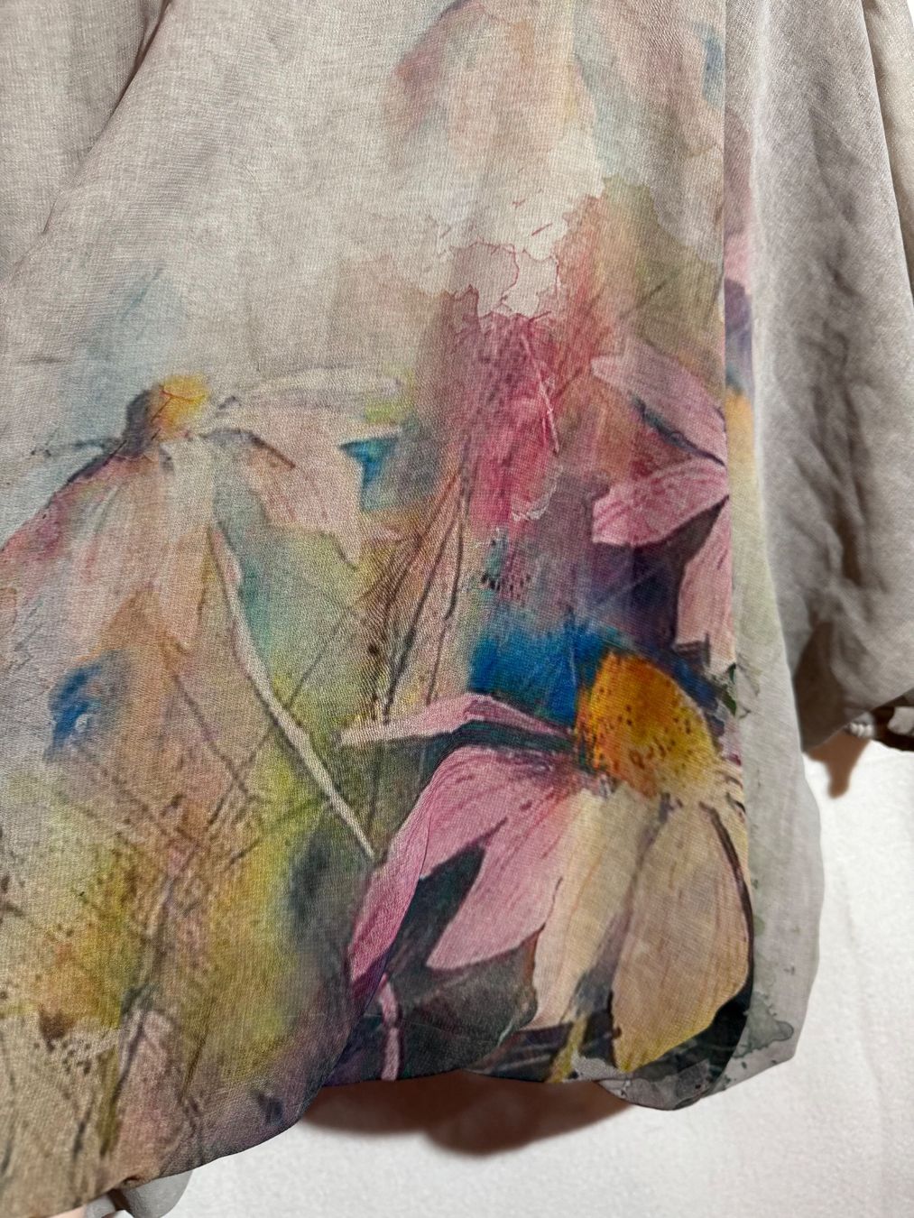 Camicette: Schöne Bluse mit Blumenprint. ca Gr. L – Usato da Grosswangen venduto da SALE_SALE_SALE 1
