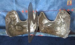 Antike Schokoladenform, Metallform, 3-teilig, Oster Huhn