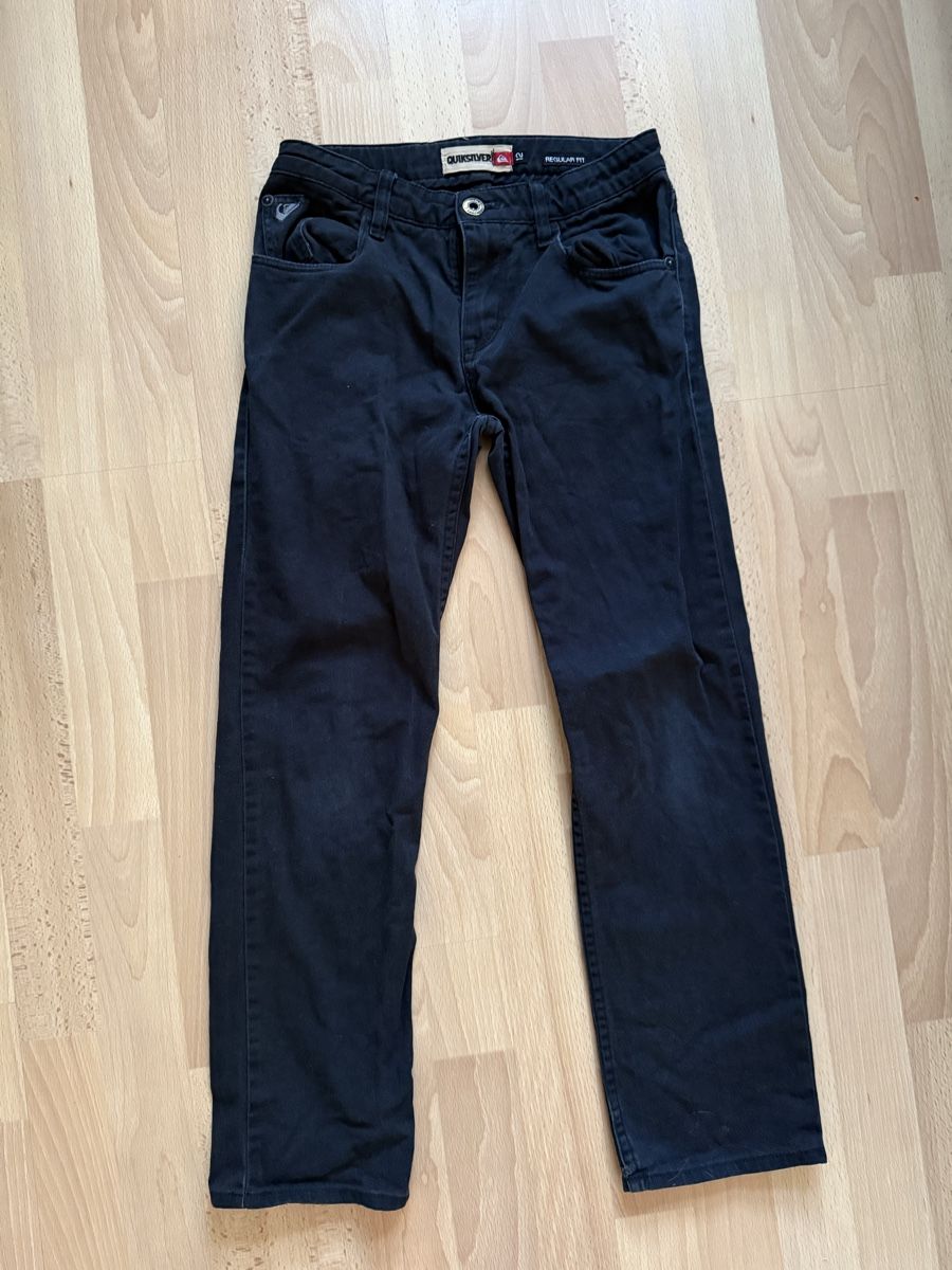 Quiksilver Pantaloni: Quiksilver Hose Gr.12 / 146 – Usato da Kappelen venduto da nicole.vaucher