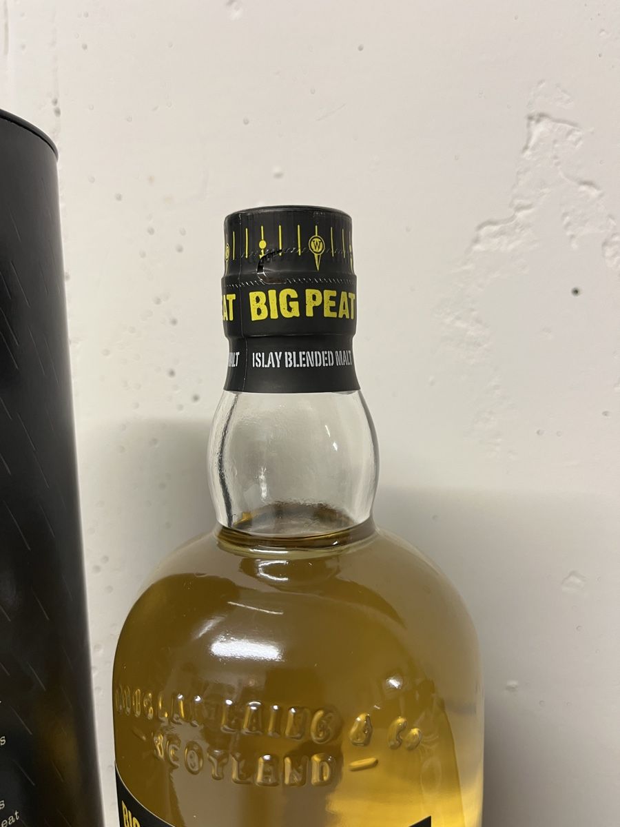 Bevande alcoliche: Big Peat Beach BBQ Feis Ile 2022 Limited Edition – Nuovo e nell'imballaggio originale da Hettlingen venduto da BarleyOne 2