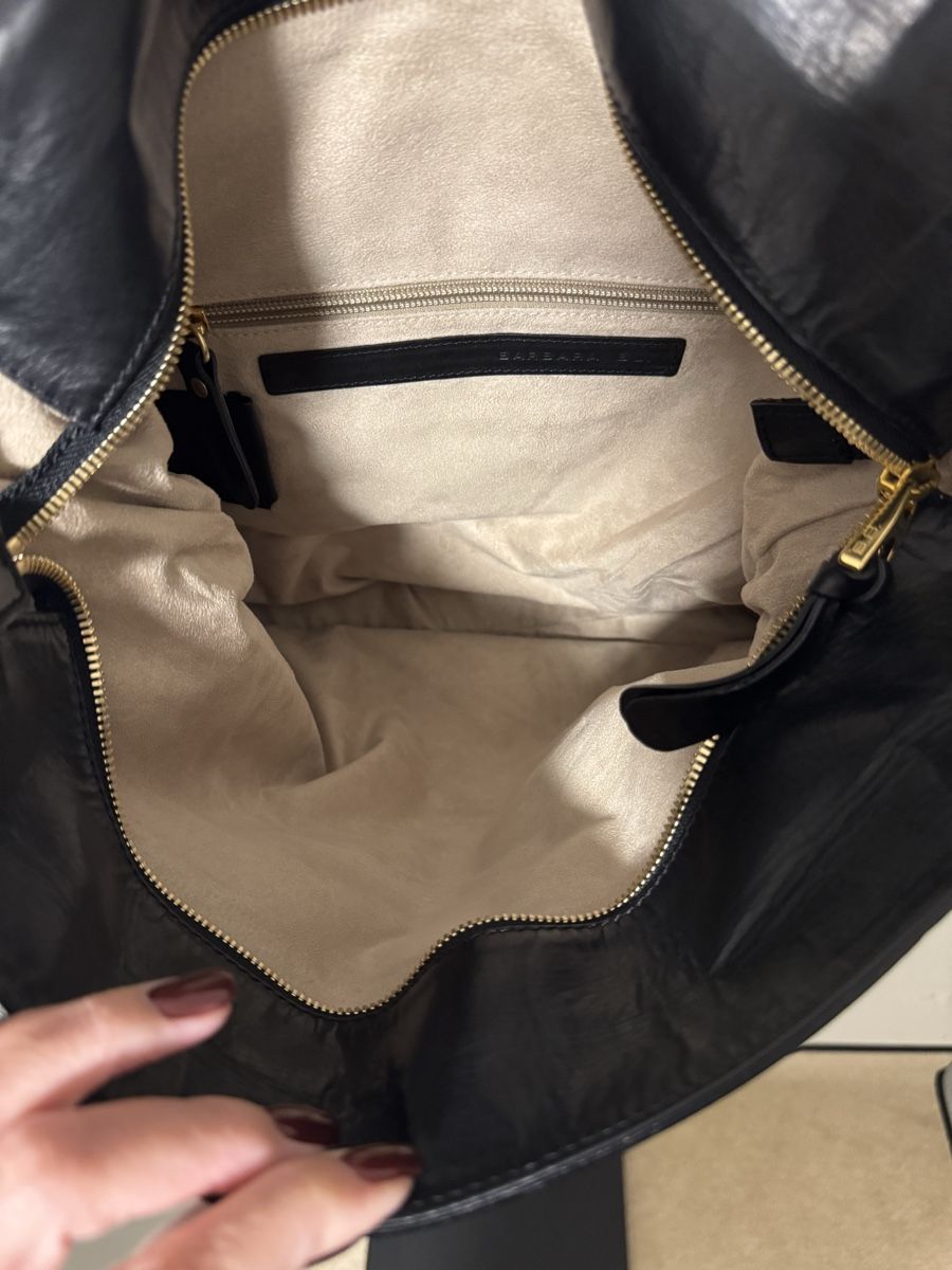 Barbara Bui Borse da donna: Barbara Bui Leather Tote - Perfect Autumn Accessory! – Nuovo (secondo la descrizione) da Sarnen venduto da vik_jw5z 4